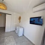 Arta'S Beach Apartments *