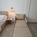 Arta'S Beach Apartments Апартаменты Дуррес